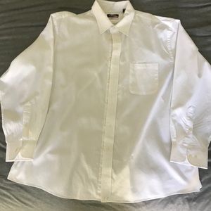 Chaps men’s dress shirt